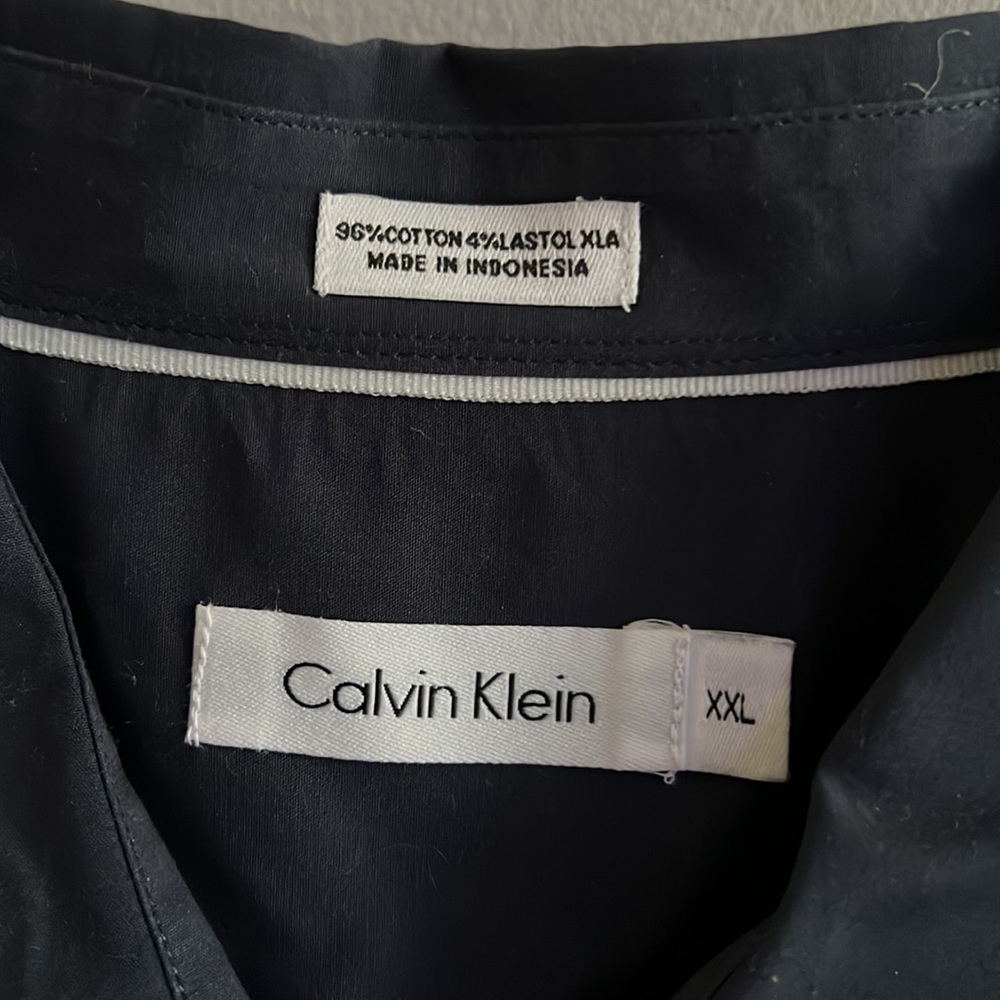Dark grey button down - Picture 2 of 4
